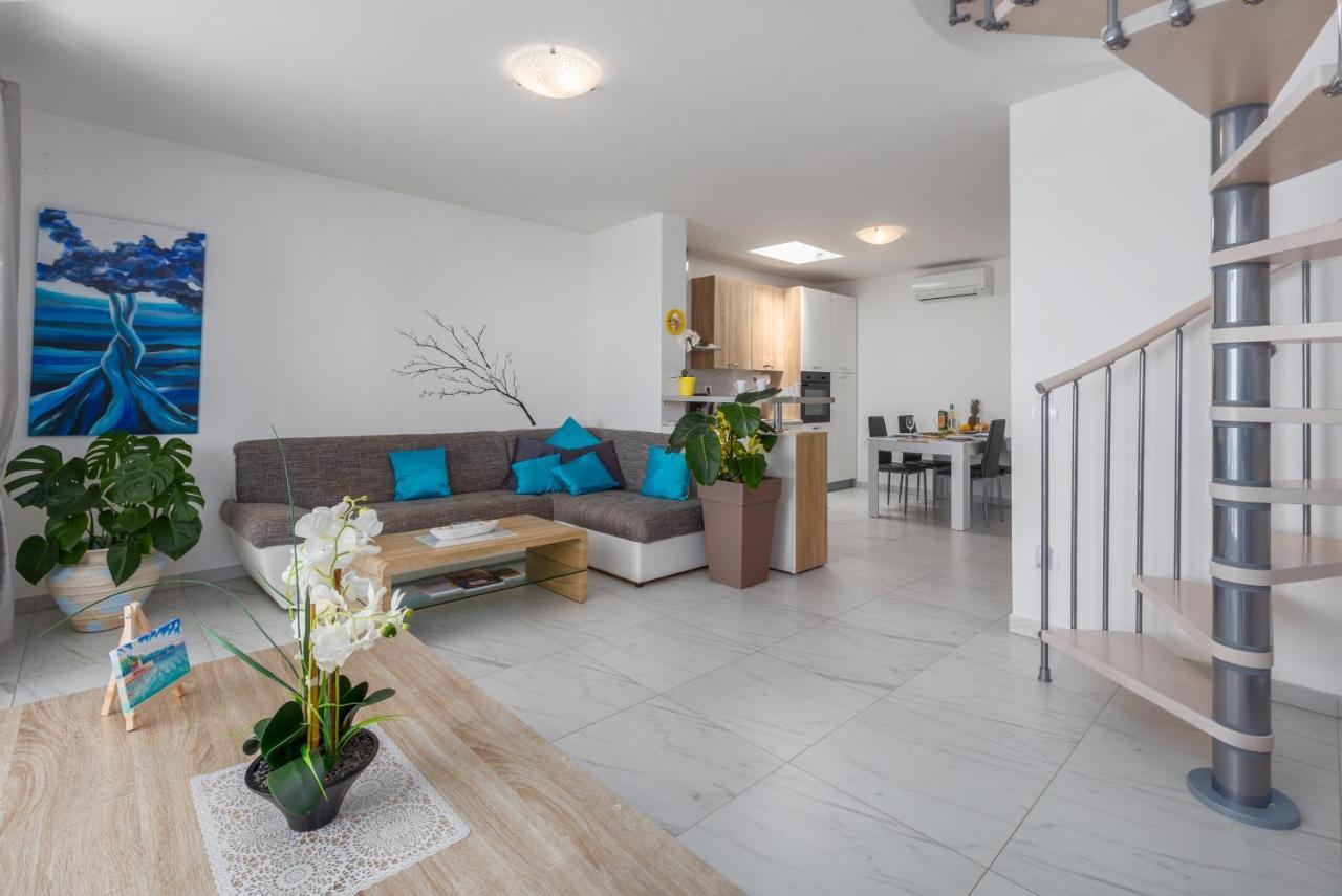 Villa Lucia אומאג מראה חיצוני תמונה